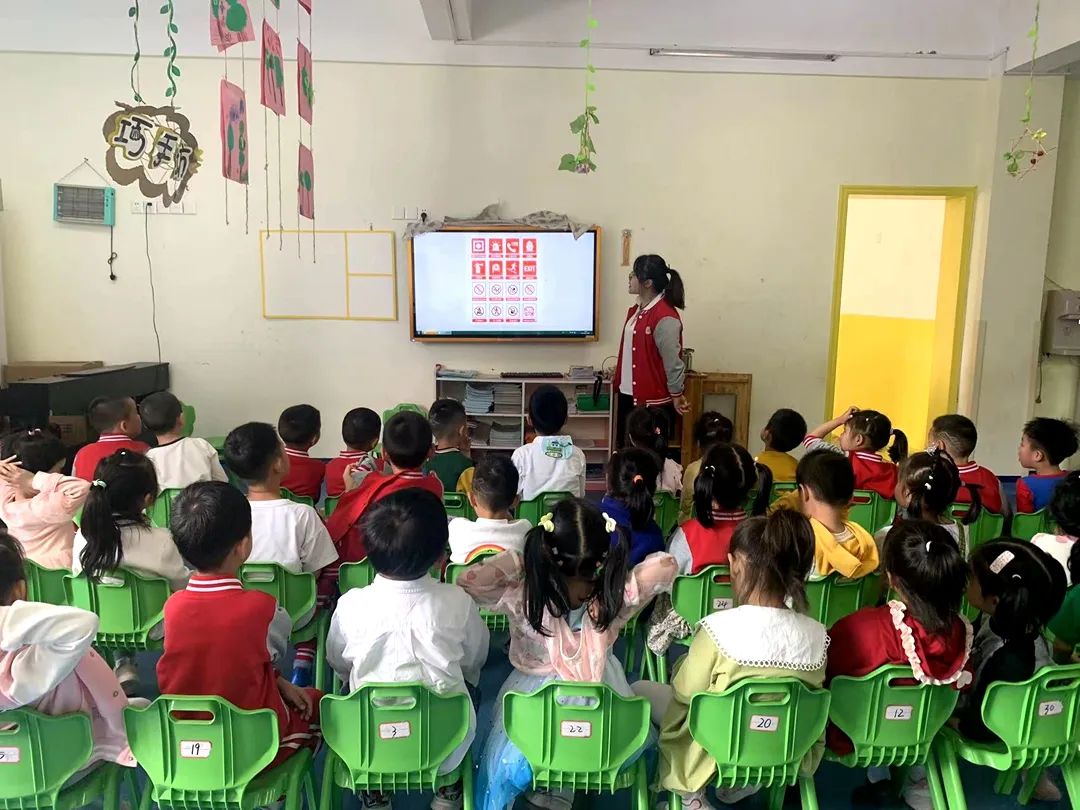 e386ae56e8f10be44b935e9636788f4d.jpg e386ae56e8f10be44b935e9636788f4d.jpg